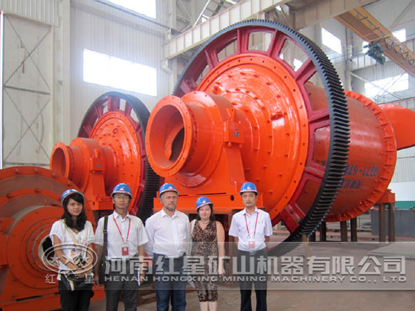 石墨礦球磨機